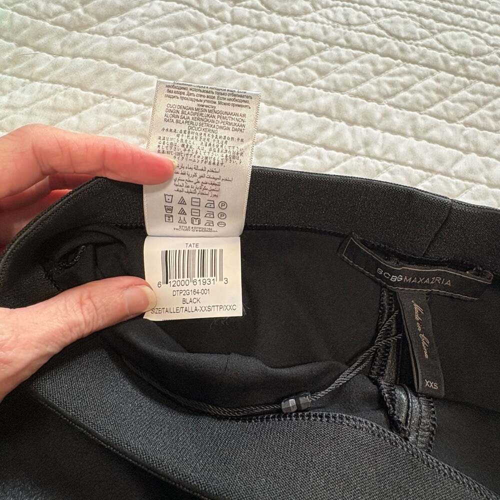 BCBGMAXAZRIA Tate Faux Leather Wide Leg Pants Black C32JL - Picture 9 of 10